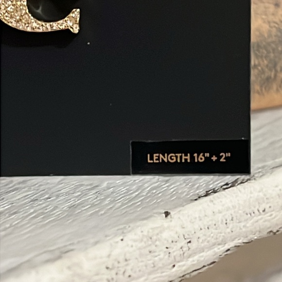 New Coach Gold Plated Signature C Pendant Necklace - Picture 3 of 4